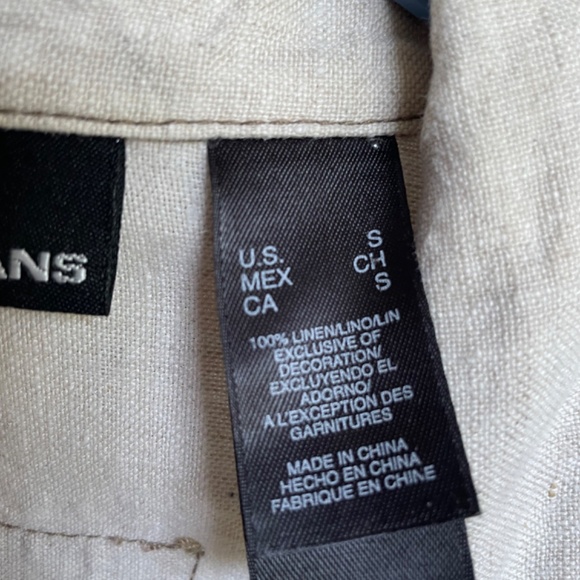 DKNY linen shirt - great with white jeans or denim - Picture 7 of 8